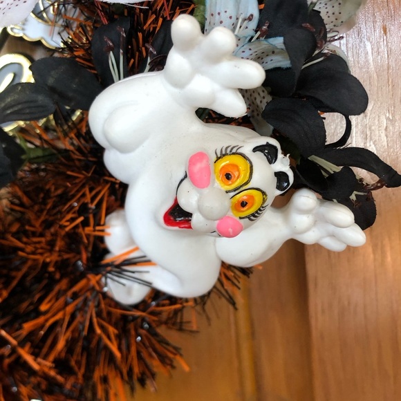 Handmade Halloween Wreath with Vintage Accents - Picture 2 of 7